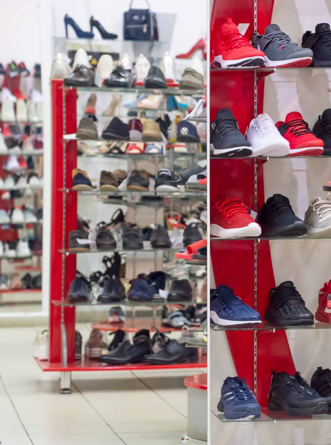 ตู้ดับกลิ่นรองเท้า หยอดเหรียญ